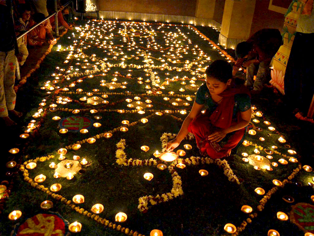 experiencing diwali festival in india