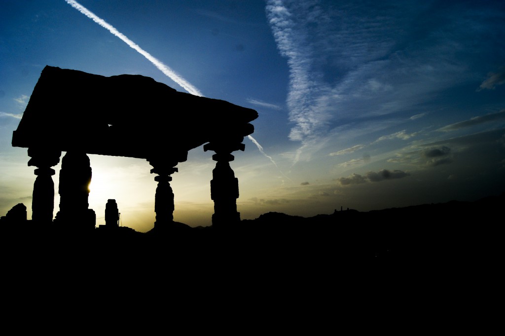 Relaxed on the beaches of Goa; Now explore the ruins of Hampi