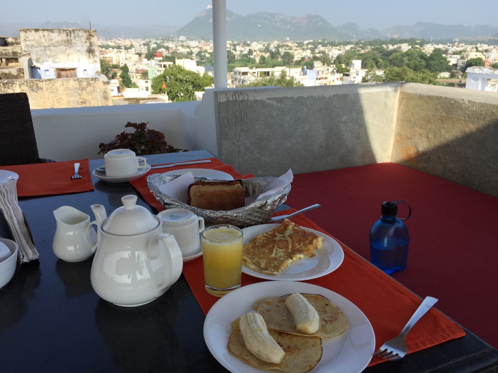 ramblinarium, rooftop breakfast, madri haveli, udaipur