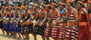 nagaland, nordosten indiens, traditionelle tänze