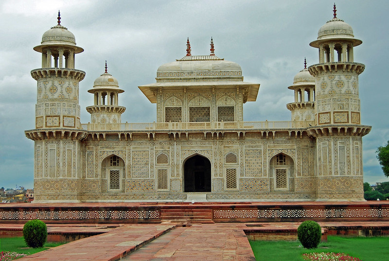 Baby Taj, Why visit Agra