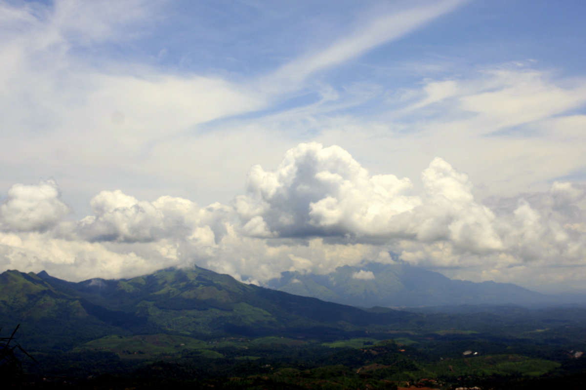 Mytserious mountains, Trekking in India