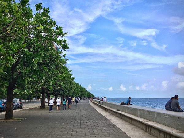 Marine Drive, How to reach Bombay