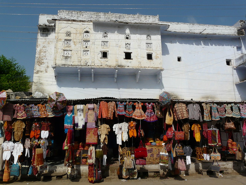 Streets of Pushkar, shopping in Pushkar