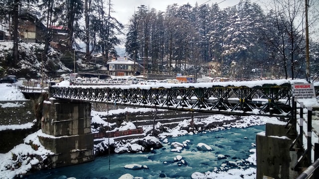 Strolling through the old Manali routes 